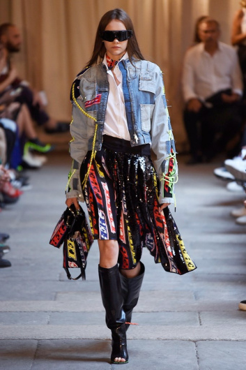 Fotoservizio/SS 2019/WOMEN/SFILATA/ICEBERG/DP2/0
