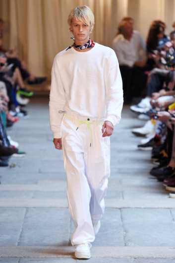 Fotoservizio/SS 2019/WOMEN/SFILATA/ICEBERG/DP2/4