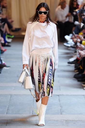 Fotoservizio/SS 2019/WOMEN/SFILATA/ICEBERG/DP2/0