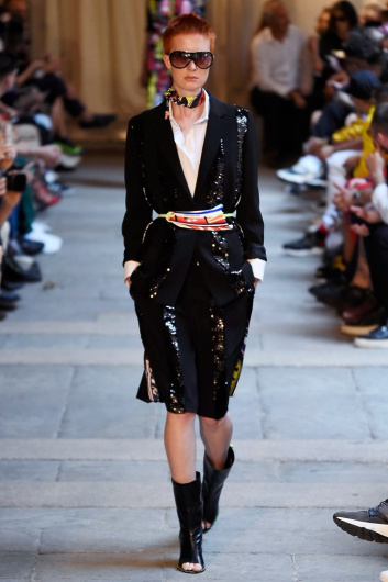 Fotoservizio/SS 2019/WOMEN/SFILATA/ICEBERG/DP2/6
