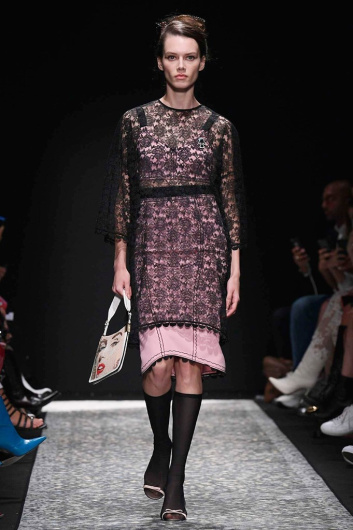 Fotoservizio/SS 2019/WOMEN/SFILATA/MARCO DE VINCENZO/DP2/2