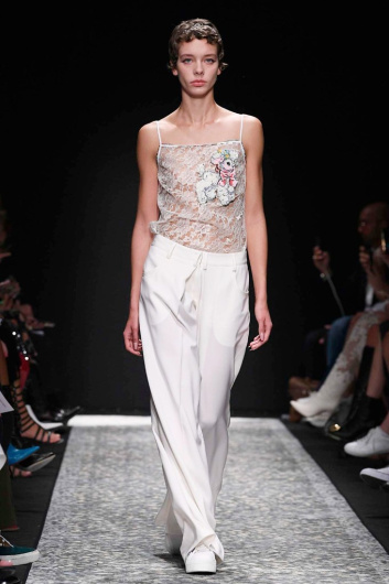 Fotoservizio/SS 2019/WOMEN/SFILATA/MARCO DE VINCENZO/DP2/5