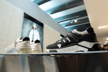 Fotoservizio/FW 19-20/WOMEN/PRESENTAZIONE/HOGAN/DP2/64