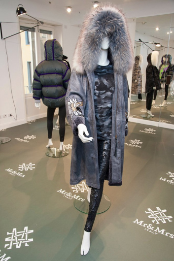 Fotoservizio/FW 19-20/WOMEN/PRESENTAZIONE/MR & MRS ITALY/DP2/0