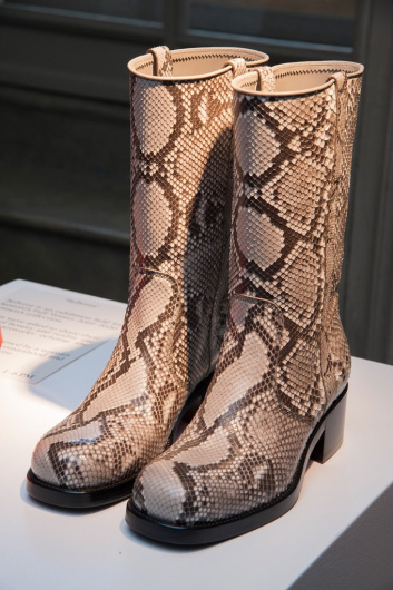 Fotoservizio/FW 19-20/WOMEN/PRESENTAZIONE/SANTONI/DP2/33