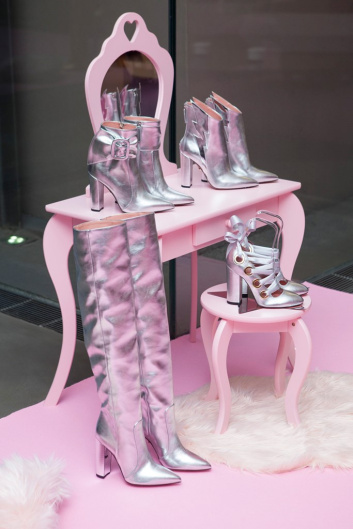 Fotoservizio/FW 19-20/WOMEN/PRESENTAZIONE/JF LONDON/DP2/35