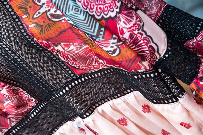 Fotoservizio/SS 2016/WOMEN/ATOS LOMBARDINI/DP2/49