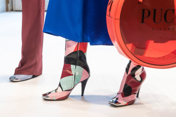 Fotoservizio/FW 19-20/WOMEN/PRESENTAZIONE/EMILIO PUCCI/DP2/14