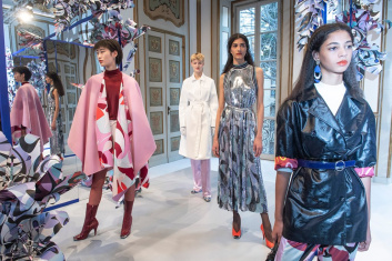 Fotoservizio/FW 19-20/WOMEN/PRESENTAZIONE/EMILIO PUCCI/DP2/9