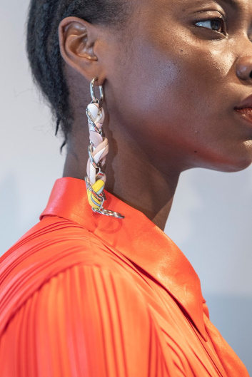 Fotoservizio/FW 19-20/WOMEN/PRESENTAZIONE/EMILIO PUCCI/DP2/31