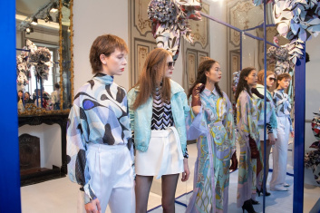 Fotoservizio/FW 19-20/WOMEN/PRESENTAZIONE/EMILIO PUCCI/DP2/52