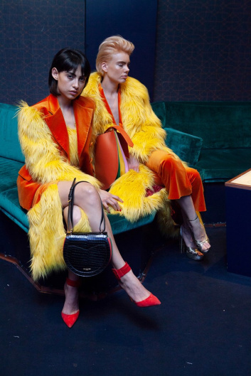 Fotoservizio/FW 19-20/WOMEN/PRESENTAZIONE/SARA BATTAGLIA/DP2/10