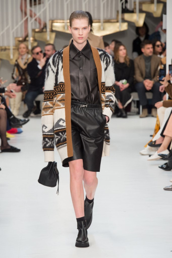 Fotoservizio/FW 19-20/WOMEN/SFILATA/TOD'S/DP2/14
