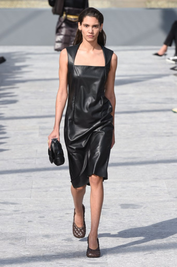 Fotoservizio/FW 19-20/WOMEN/SFILATA/BOTTEGA VENETA/DP2/0