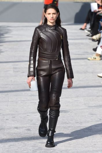 Fotoservizio/FW 19-20/WOMEN/SFILATA/BOTTEGA VENETA/DP2/0
