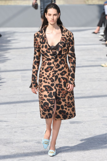 Fotoservizio/FW 19-20/WOMEN/SFILATA/BOTTEGA VENETA/DP2/0