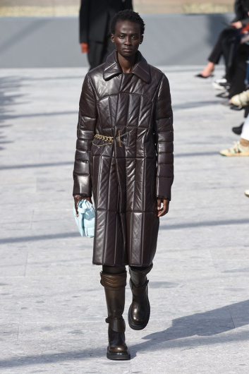 Fotoservizio/FW 19-20/WOMEN/SFILATA/BOTTEGA VENETA/DP2/2