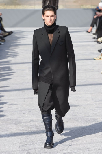 Fotoservizio/FW 19-20/WOMEN/SFILATA/BOTTEGA VENETA/DP2/8