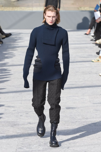 Fotoservizio/FW 19-20/WOMEN/SFILATA/BOTTEGA VENETA/DP2/2