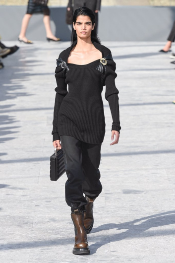 Fotoservizio/FW 19-20/WOMEN/SFILATA/BOTTEGA VENETA/DP2/4
