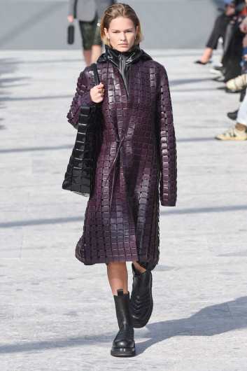 Fotoservizio/FW 19-20/WOMEN/SFILATA/BOTTEGA VENETA/DP2/11