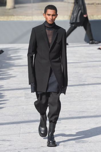 Fotoservizio/FW 19-20/WOMEN/SFILATA/BOTTEGA VENETA/DP2/1