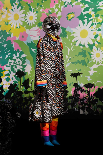 Fotoservizio/FW 19-20/WOMEN/SFILATA/MONCLER/DP2/11