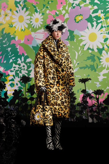 Fotoservizio/FW 19-20/WOMEN/SFILATA/MONCLER/DP2/4