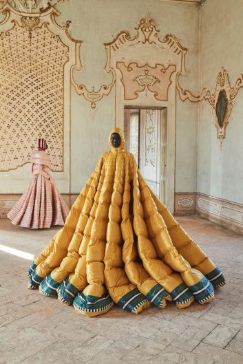 Fotoservizio/FW 19-20/WOMEN/SFILATA/MONCLER/DP2/25