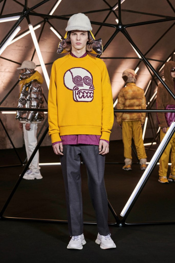 Fotoservizio/FW 19-20/WOMEN/SFILATA/MONCLER/DP2/38