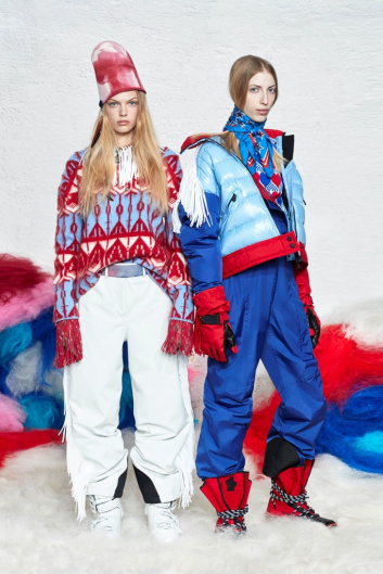Fotoservizio/FW 19-20/WOMEN/SFILATA/MONCLER/DP2/84