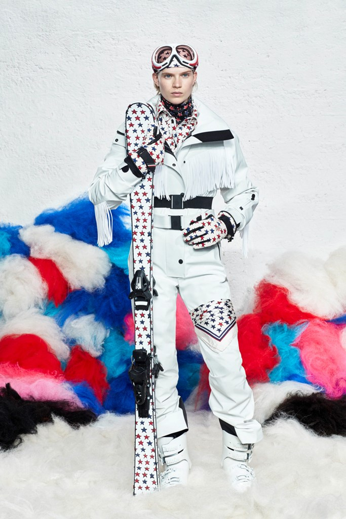 Fotoservizio/FW 19-20/WOMEN/SFILATA/MONCLER/DP2/85