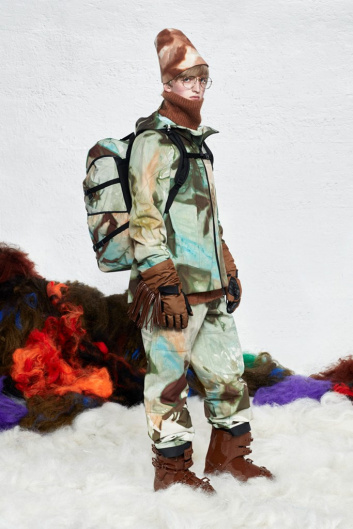 Fotoservizio/FW 19-20/WOMEN/SFILATA/MONCLER/DP2/102