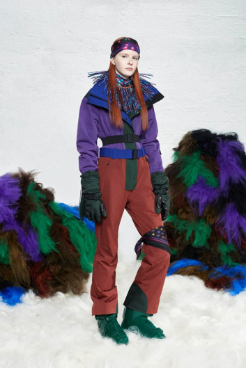 Fotoservizio/FW 19-20/WOMEN/SFILATA/MONCLER/DP2/107