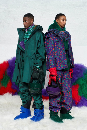 Fotoservizio/FW 19-20/WOMEN/SFILATA/MONCLER/DP2/109