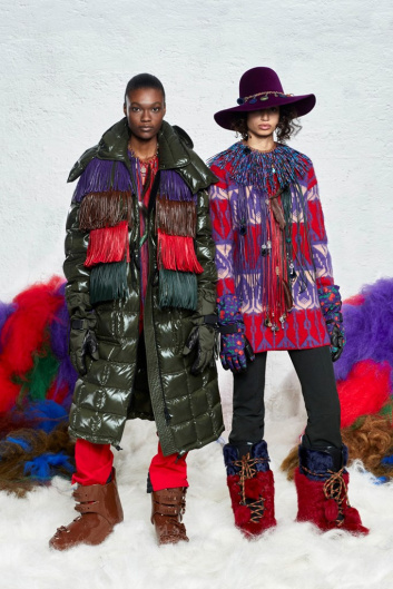 Fotoservizio/FW 19-20/WOMEN/SFILATA/MONCLER/DP2/110