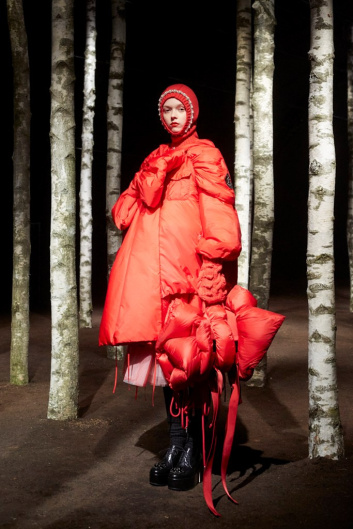 Fotoservizio/FW 19-20/WOMEN/SFILATA/MONCLER/DP2/115