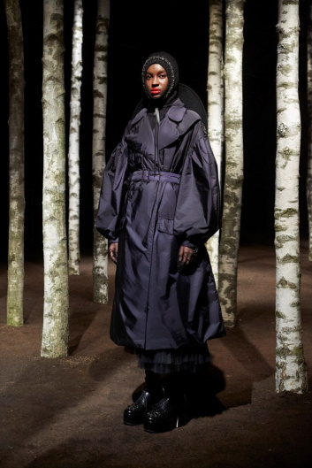 Fotoservizio/FW 19-20/WOMEN/SFILATA/MONCLER/DP2/125