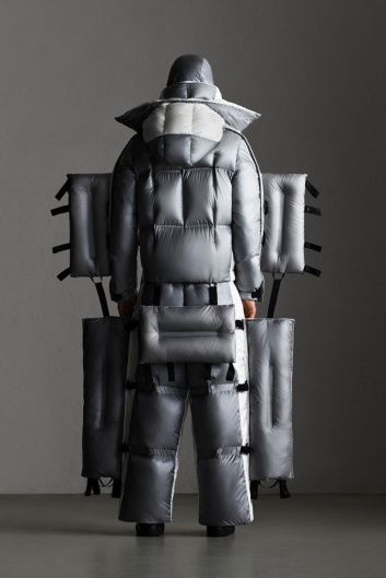 Fotoservizio/FW 19-20/WOMEN/SFILATA/MONCLER/DP2/153
