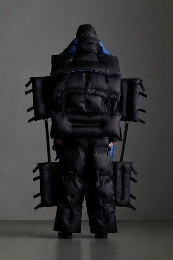 Fotoservizio/FW 19-20/WOMEN/SFILATA/MONCLER/DP2/155