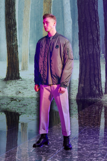 Fotoservizio/FW 19-20/WOMEN/SFILATA/MONCLER/DP2/182