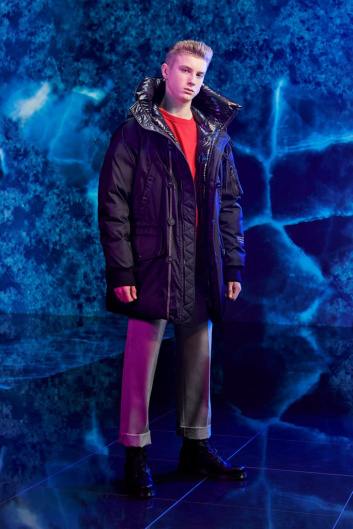 Fotoservizio/FW 19-20/WOMEN/SFILATA/MONCLER/DP2/11