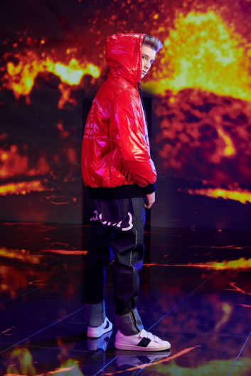 Fotoservizio/FW 19-20/WOMEN/SFILATA/MONCLER/DP2/30