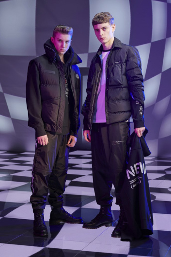Fotoservizio/FW 19-20/WOMEN/SFILATA/MONCLER/DP2/31