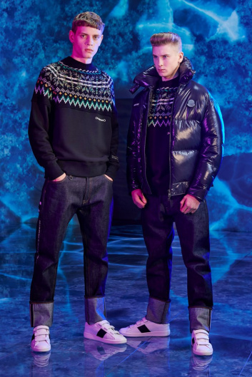 Fotoservizio/FW 19-20/WOMEN/SFILATA/MONCLER/DP2/25