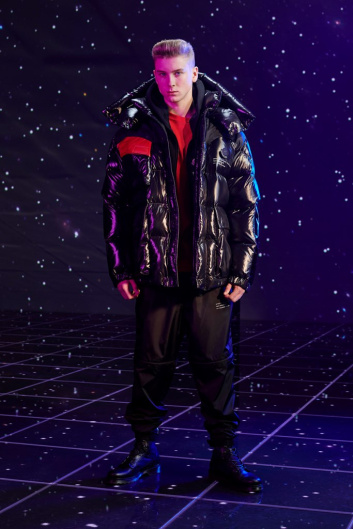 Fotoservizio/FW 19-20/WOMEN/SFILATA/MONCLER/DP2/33
