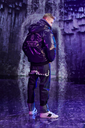 Fotoservizio/FW 19-20/WOMEN/SFILATA/MONCLER/DP2/43