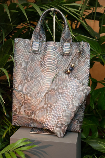 Fotoservizio/SS 2016/WOMEN/BIANCHI E NARDI 1946/DP2/38