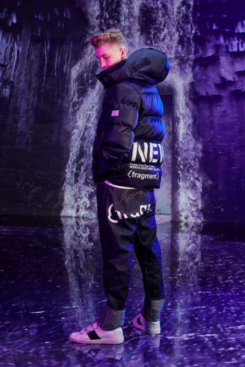 Fotoservizio/FW 19-20/WOMEN/SFILATA/MONCLER/DP2/54