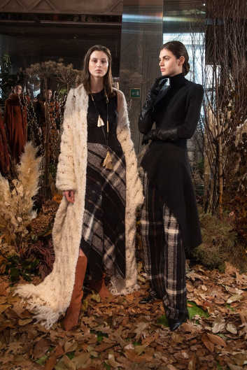 Fotoservizio/FW 19-20/WOMEN/PRESENTAZIONE/GENTRYPORTOFINO/DP2/8